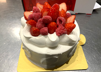 生クリームデラックス